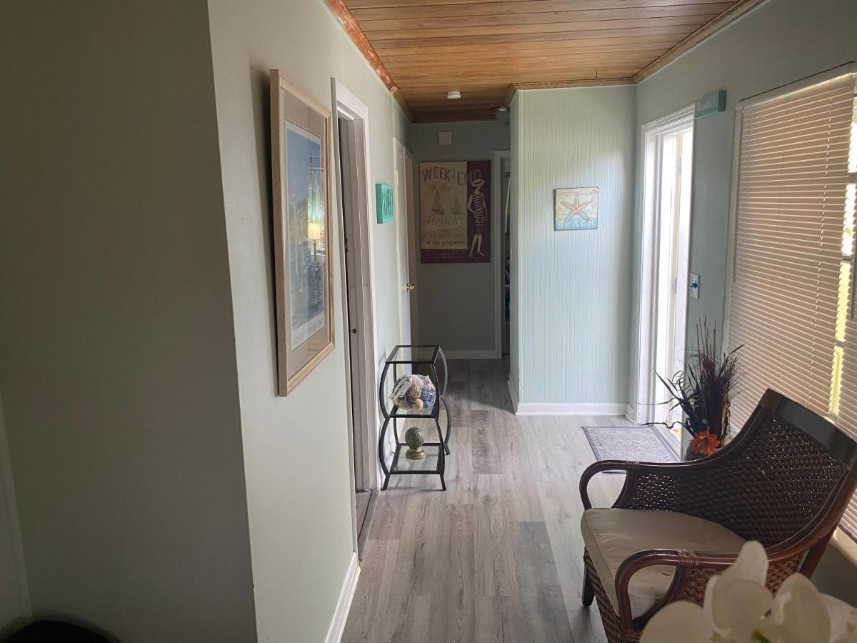 3 Bedroom House Fenced Backyard Private Patio Areas Grill Firepit Plenty Parking! Quick Access 10 Min To Beach Airport Delray West Palm Lake Worth Beach Εξωτερικό φωτογραφία