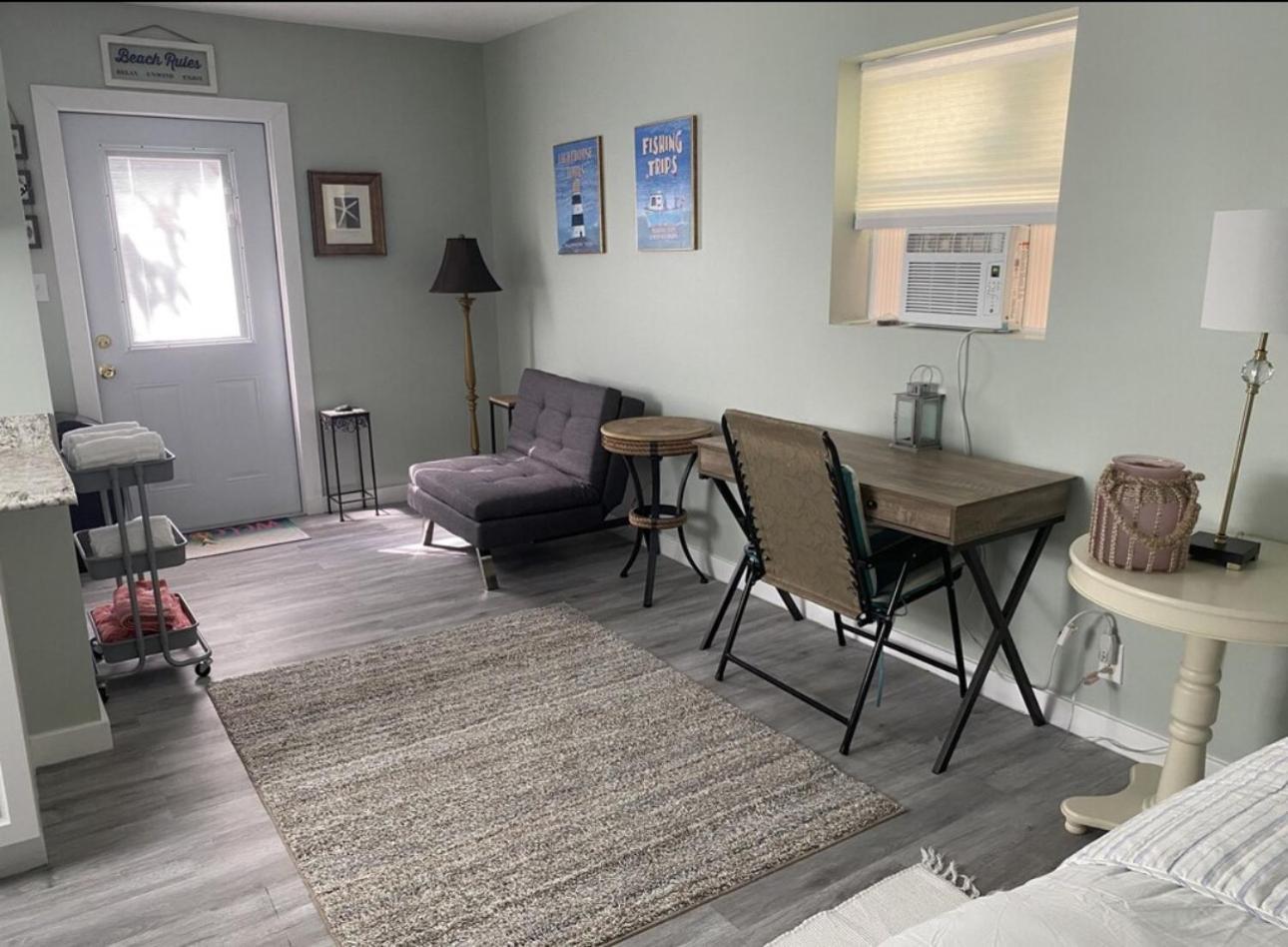 3 Bedroom House Fenced Backyard Private Patio Areas Grill Firepit Plenty Parking! Quick Access 10 Min To Beach Airport Delray West Palm Lake Worth Beach Εξωτερικό φωτογραφία